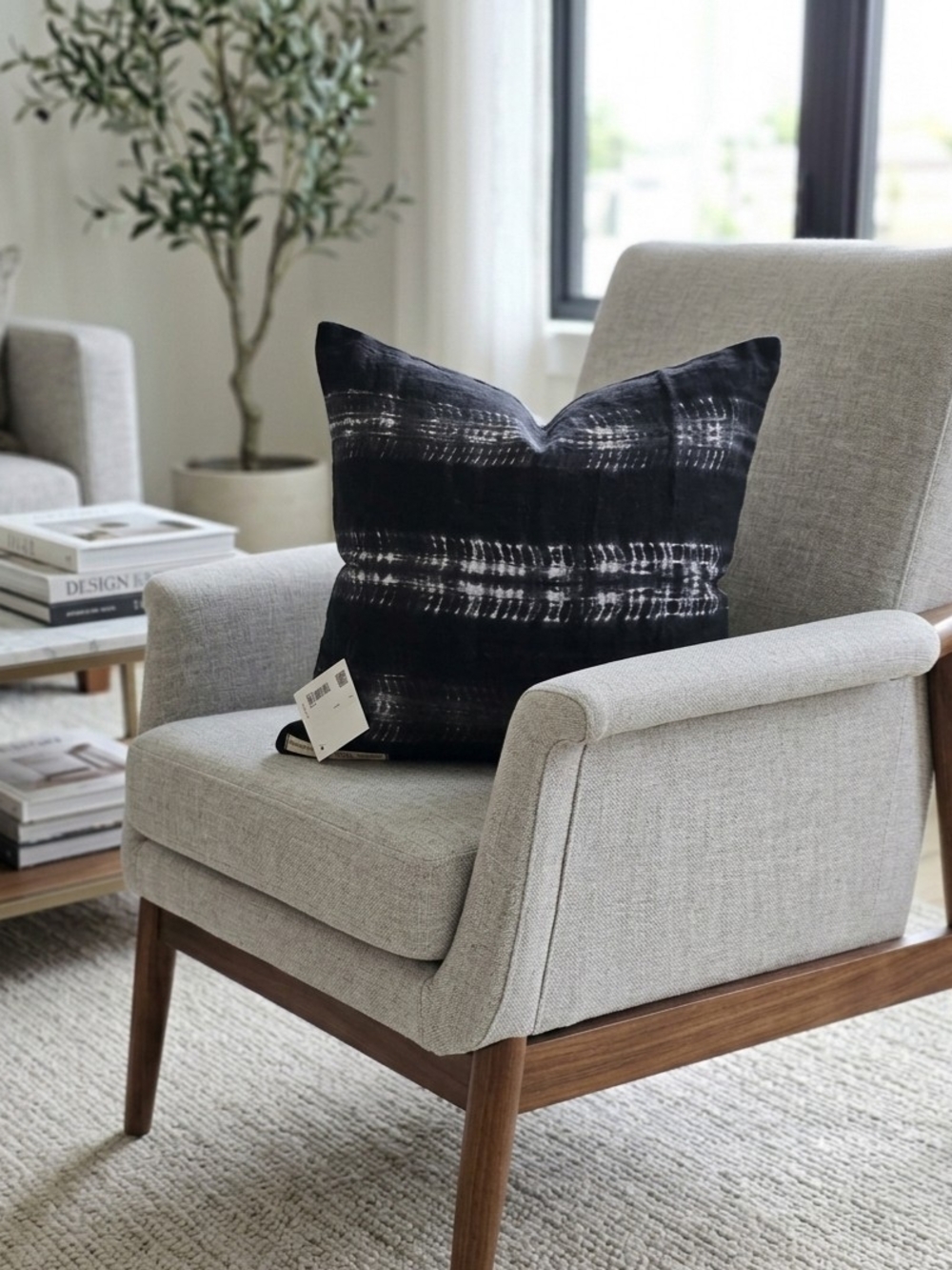 NWT Banana Republic x Tensira Shibori Cotton Pillow Cover Black 20x20 BR Home